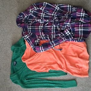 3 American Eagle womens tops